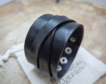 Black Leather Cuff Bracelet, Adjustable Leather Wrist Cuff, Black Bangle, Leather Wrist Cuff, Men Leather Bracelet, Leather Jewelry Men