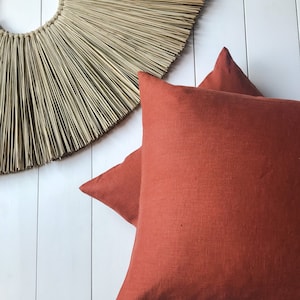 Softened linen pillow case in earthy red ochre/Linen throw pillow in terracotta/decorative case in brick red