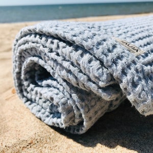 Linen waffle beach towel/Absorbent and lightweight beach throw blanket in various colors/fine mitered corners/free shipping image 1