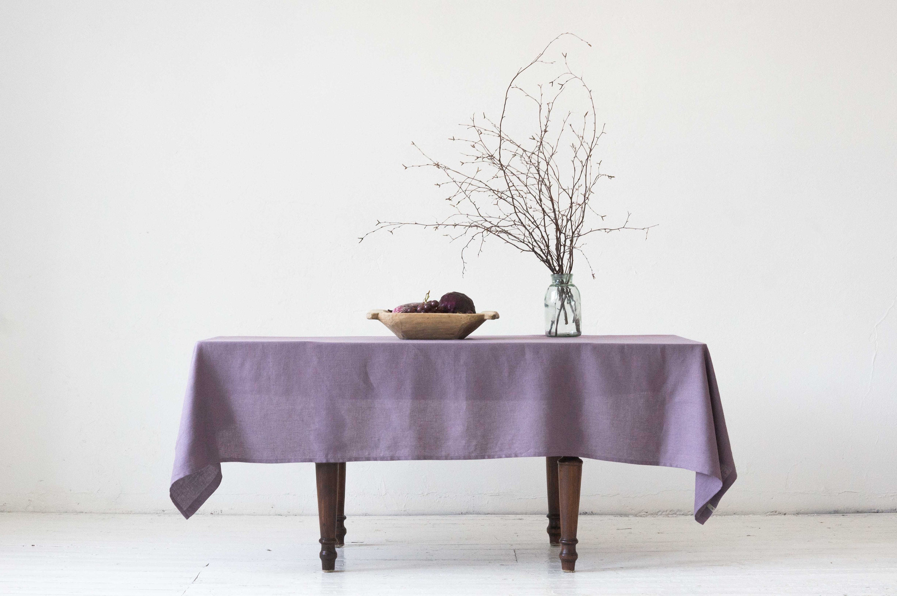 Stonewashed linen tablecloth in dusty lavender/ softened linen tablecloth in lilac/Dinner Tablecloth/express shipping