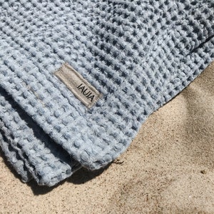 Linen waffle beach towel/Absorbent and lightweight beach throw blanket in various colors/fine mitered corners/free shipping image 3