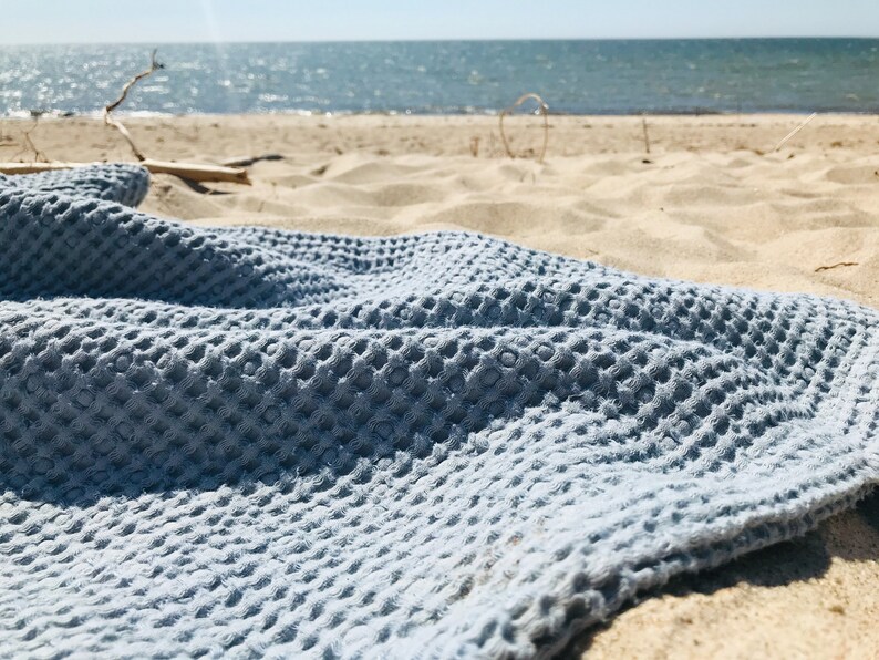 Linen waffle beach towel/Absorbent and lightweight beach throw blanket in various colors/fine mitered corners/free shipping image 4