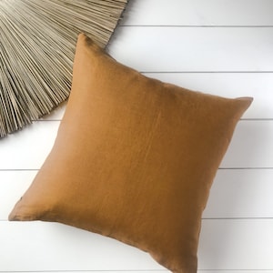 Set of 2, 4, 6 Softened linen pillow cases in cinnamon brown/Linen throw pillows in cinnamon/decorative cases/free shipping