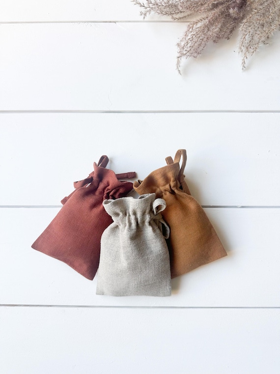 Linen Storage/Gift bags, Reusable Wrapping in Different Colors with drawstrings/one size 4"x6" 10x15 cm