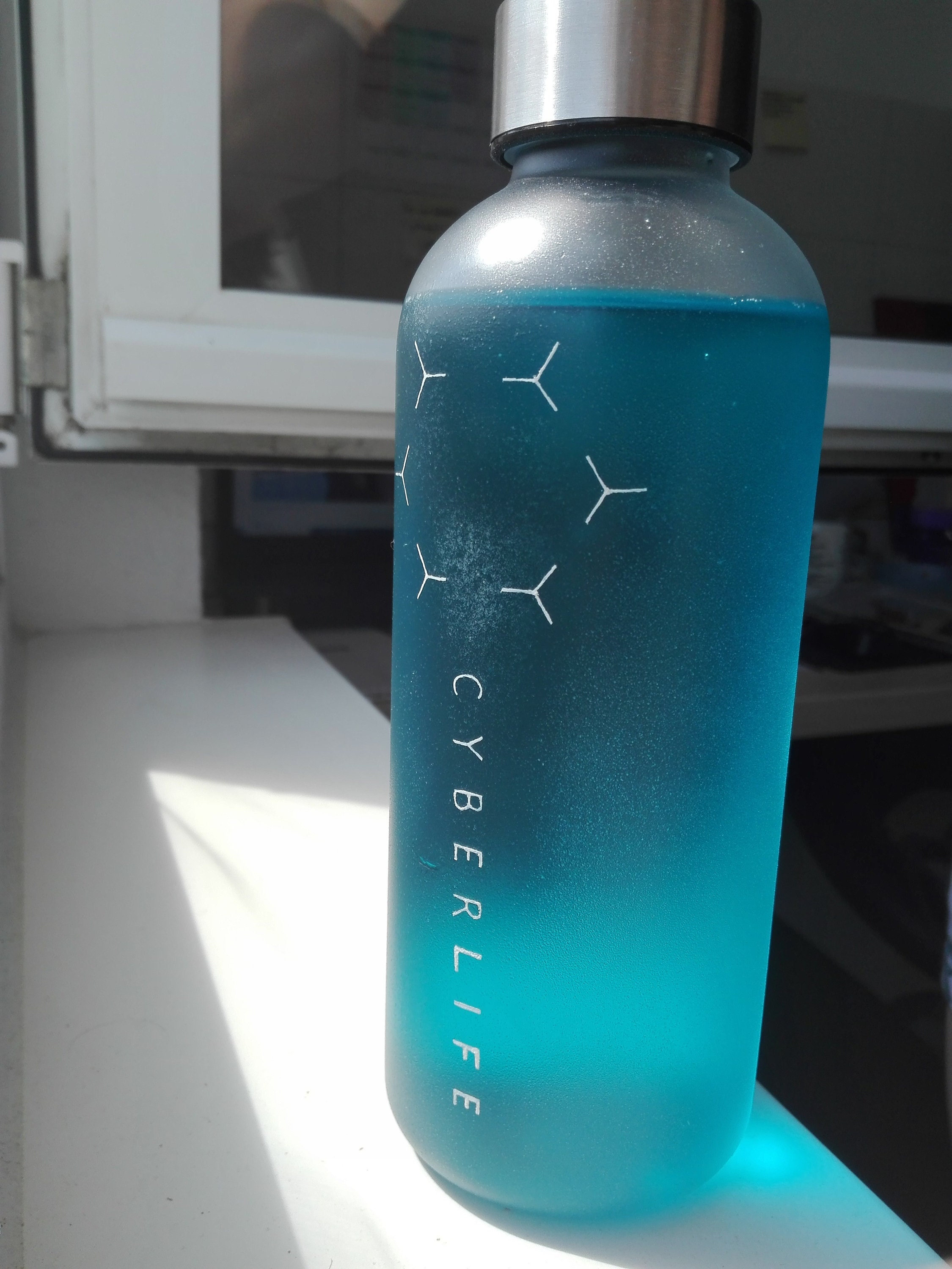 Cyberlife BottleDetroit human Etsy