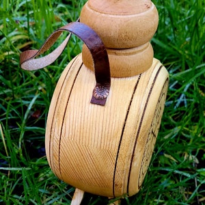Handmade Wooden Flask with Viking Vegvisir Compass Valhalla Outdoor Travel Liquor Wine Whiskey Old School
