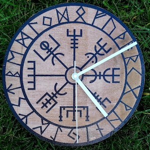 Handmade engraved wooden Wall Clock Viking Vegvisir  Runic Compass Symbol Travel Black Pagan0