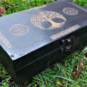 Handmade engraved wooden jewellery box  Tree Of Life symbol Viking Vegvisir  Runic Yggdrasil