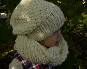 Ensemble ,Kinderbeanie et Boucle," "Josie" blanc brut, circonférence de la tête 48-50