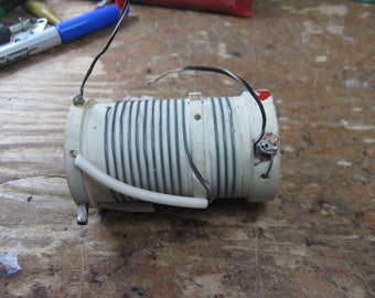 Ceramic Coil form with windings 6.4 uh measured overall L but has taps for other inductances