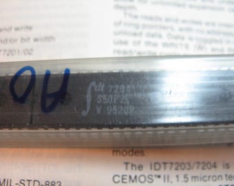 qty 4 IDT 7204S50P vintage memory chips IDT Cmos Parallel fifo 4k by 9 bin