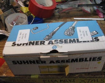 Bulk box of resistors 162 ohms .25 watt 1pct as shown in the photos