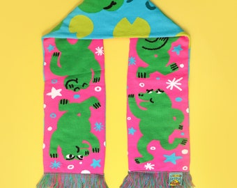 Frog Scarf Pond Dwelling on One Side Pink Cuties on the Other Winter Knit