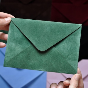 Green A7 Velvet Envelopes, 5.25x7.25 envelopes, A7 Envelopes, decorative envelopes, wedding envelope,