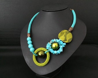 Blue statement necklace Turquoise bib necklace Big bold jewelry White pearl bib necklace Blue bib necklace Mother of the bride Gift for her