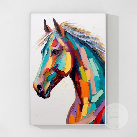 カラフルな馬の油絵：キャンバスに描かれたテクスチャーのあるポップ