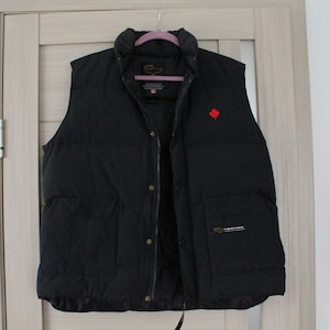 Canada goose on sale vest leaf