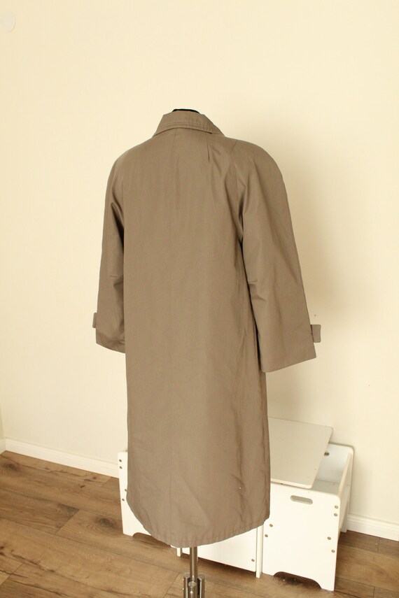 Vintage womans trench coat M size Gray Lacoda Mad… - image 7