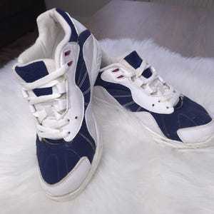 Vintage 90s Nike Forefoot Air Women’s Sneakers | Size US 7.5 EU 38.5 | Rare White Navy Retro Shoes Made in China