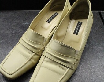 Vintage läderpumps, beige skor i parisisk stil, tillverkade i Italien, storlek 39.5
