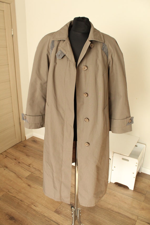 Vintage womans trench coat M size Gray Lacoda Mad… - image 10