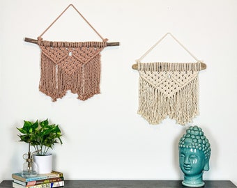 Macrame Wall Hanging - Pyramids (2 colors)