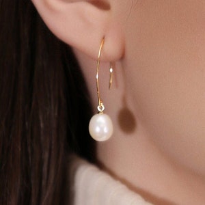 14K Gold Freshwater Pearl Earrings, Easy Italian Hook Fine Ear Wire Jewelry, Natural Freshwater Pearls image 1