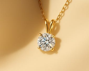 14K Gelbgold CZ Anhänger Charm, "Diamant" Look Solitär Halskette, Brilliant Rundschliff simulierter Diamant Mittelstein, von TILO Jewelry