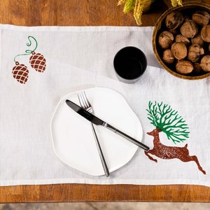 Christmas Linen Placemats Set of 2,  Deer Handprinted Placemats for Xmas,  Woodprint Placemats, Holiday Table Decor. Gift For Home