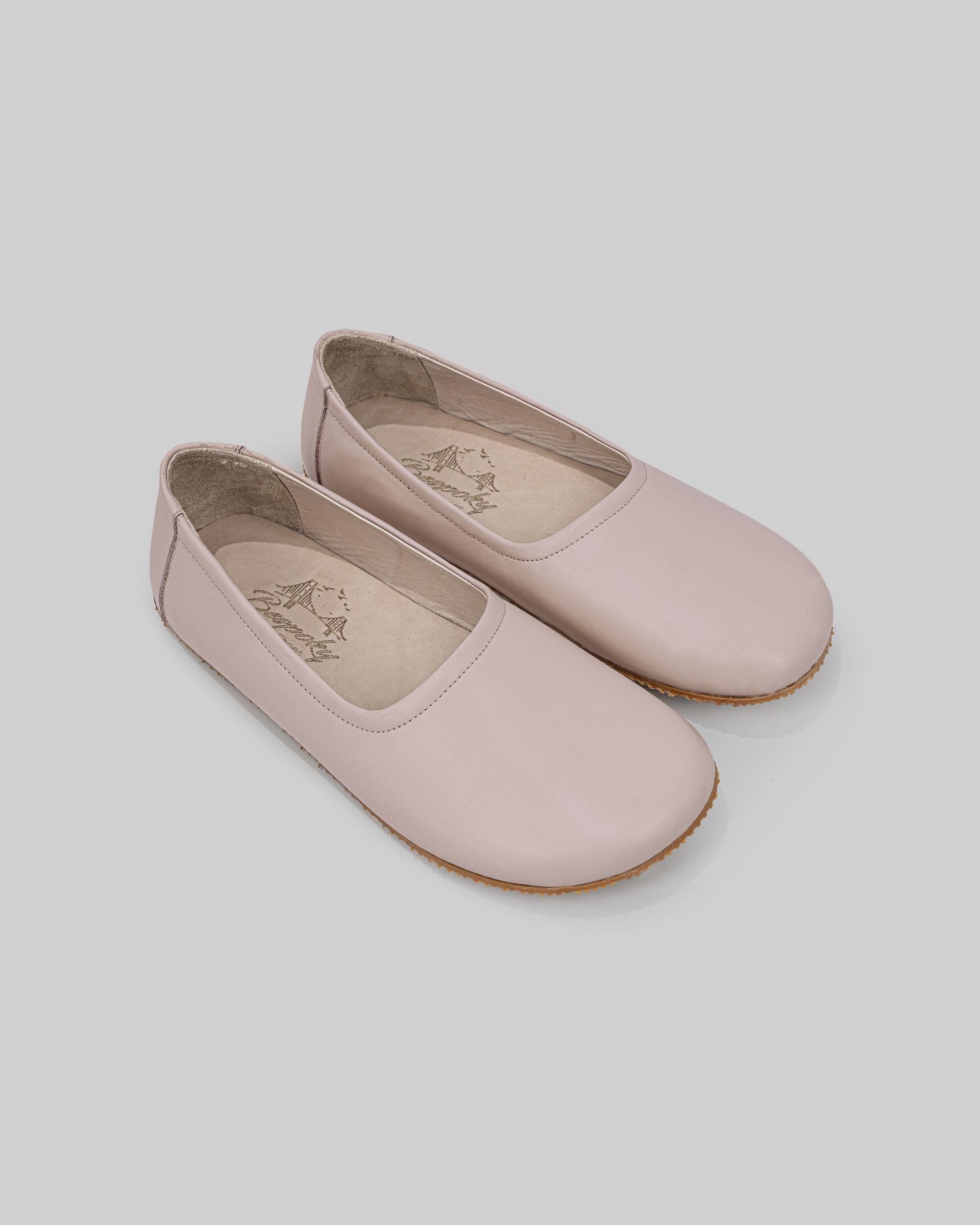 Pink Embroidered Loafers with dust bag EU size 5 Gucci GG Supreme Monogram Cordovan Lux Womens Harald  main image 3