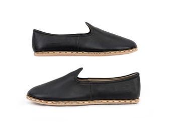 Leather Slip-On Loafers for Men: Antique Vintage Wide Toe