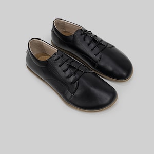 Leder Barfuß Krawatte Sneakers - Flexible, breite Zehenbox für Männer