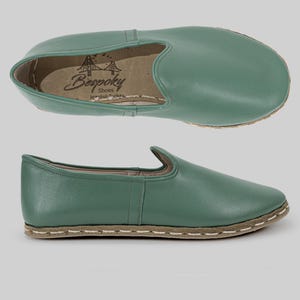 Green Leather Yemeni Shoes, Women Handmade Comfortable Loafer with Zero Drop, Turkish Traditional Genuine Swear Shoes, Bespoky