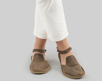 Leather Grounding Sandals: Earthing Wide Toe Wellness