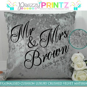 Personalised Crushed Velvet Mr /& Mrs Cushion Set