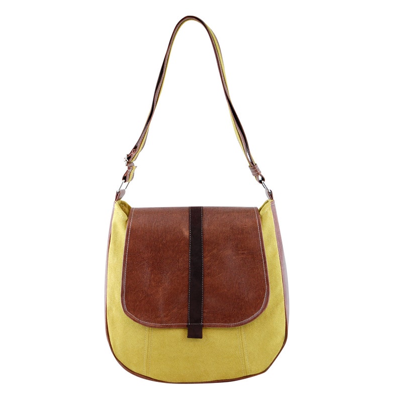 Medium-sized women's shoulder bag with a flap of yellow and dark brown eco suede and brown faux leather with a long adjustable strap zdjęcie 3