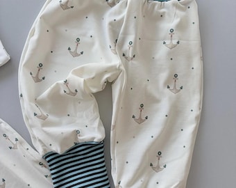 Pantalones harem para bebé Anchor Luck con estampado de ancla – Pantalones de punto marineros que crecen con el bebé, pantalones para bebé hechos a mano OEKO-TEX, Küstenfieber Hamburg