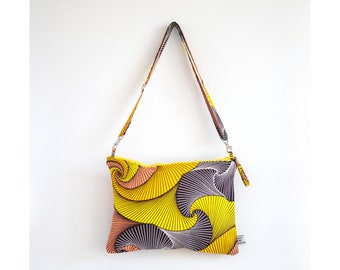 Crossbody bag ‘Golden Ratio’ | large | wax stof | canvas voering | uniek | handgemaakt | multicoloured | Afrikaanse wax stof