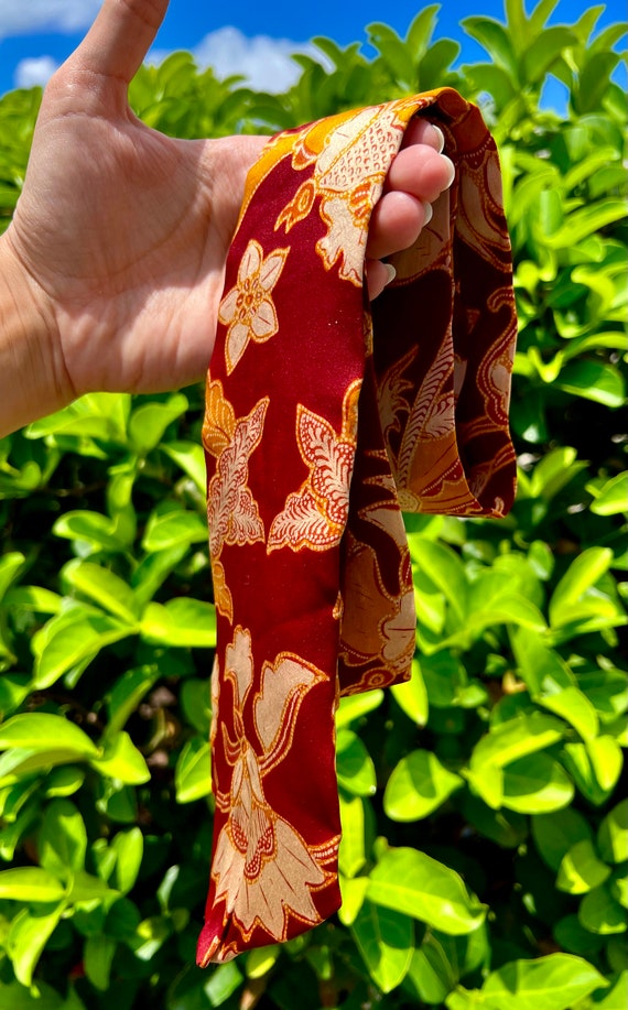 Vintage Batik Halus Danar Hadi Red and Orange Silk