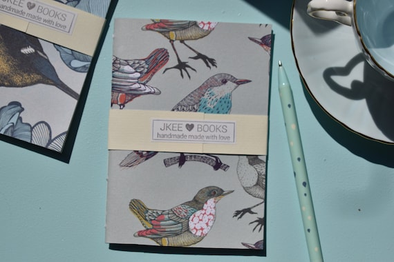 Pocket Diary Birds Feathers handgebunden Notizbuch A6 Tagebuch Notebook Geschenkbuch Websters TN Midori Inserts Vögel Federn Individuell