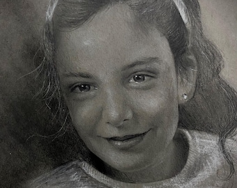 Retratos personalizados a lápiz y carboncillo de personas y mascotas