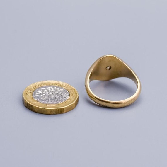 Solid 9K gold ring oval signet ring with star etc… - image 3
