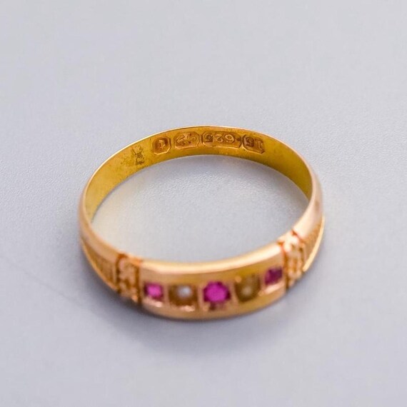Solid 15K Gold Victorian Ruby & Seed Pearl Ring - image 2