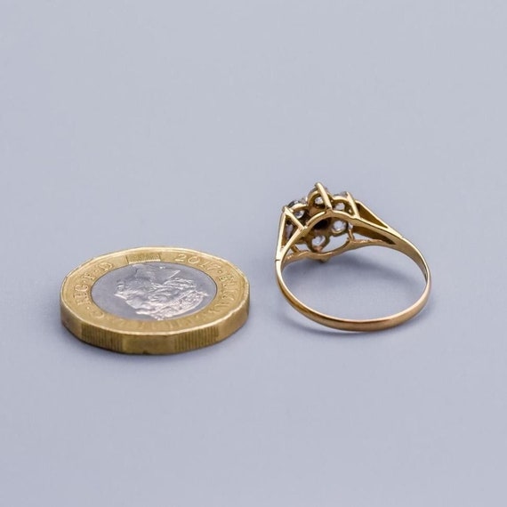 Solid 9K gold oval flower design ring with black … - image 3