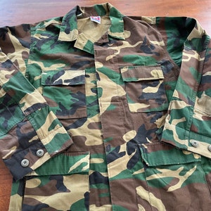 Giacca militare mimetica vintage Woodland