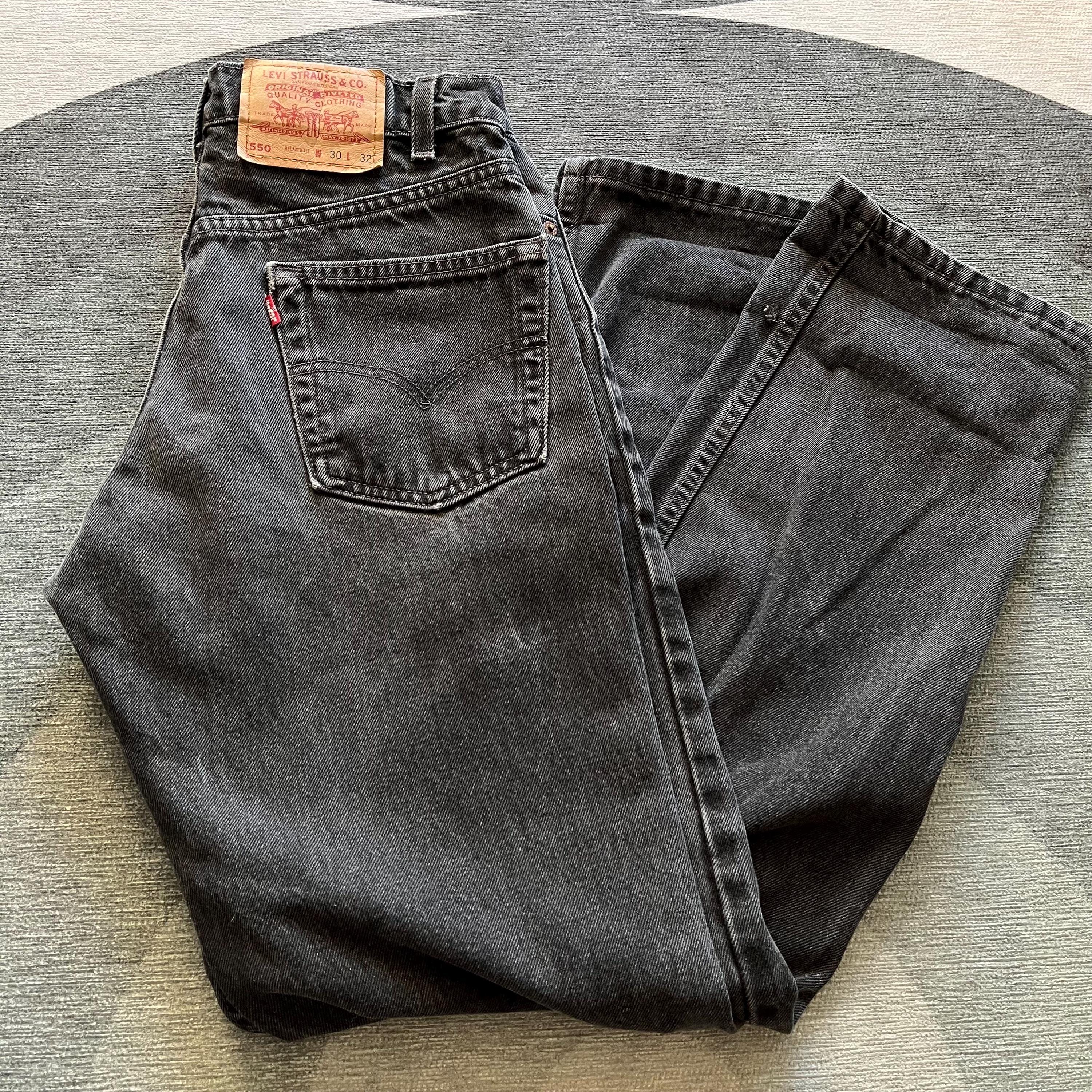 Black 560 Levis - Etsy Canada