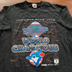 Vintage 1993 Toronto Blue Jays Tshirt Made in Canada