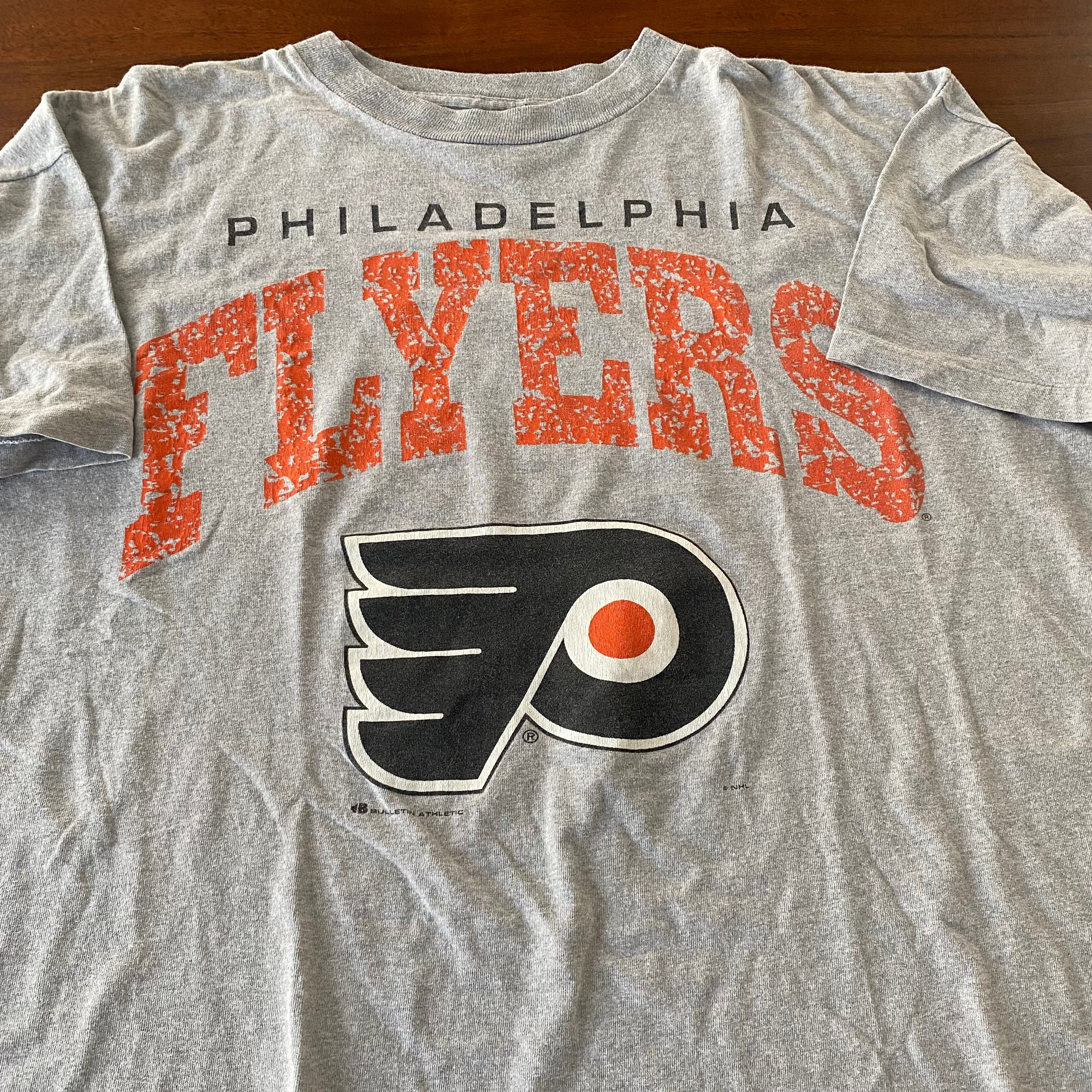NHL Vintage Apparel Philadelphia Flyers Women's T-Shirt Small Orange Retro  Brand