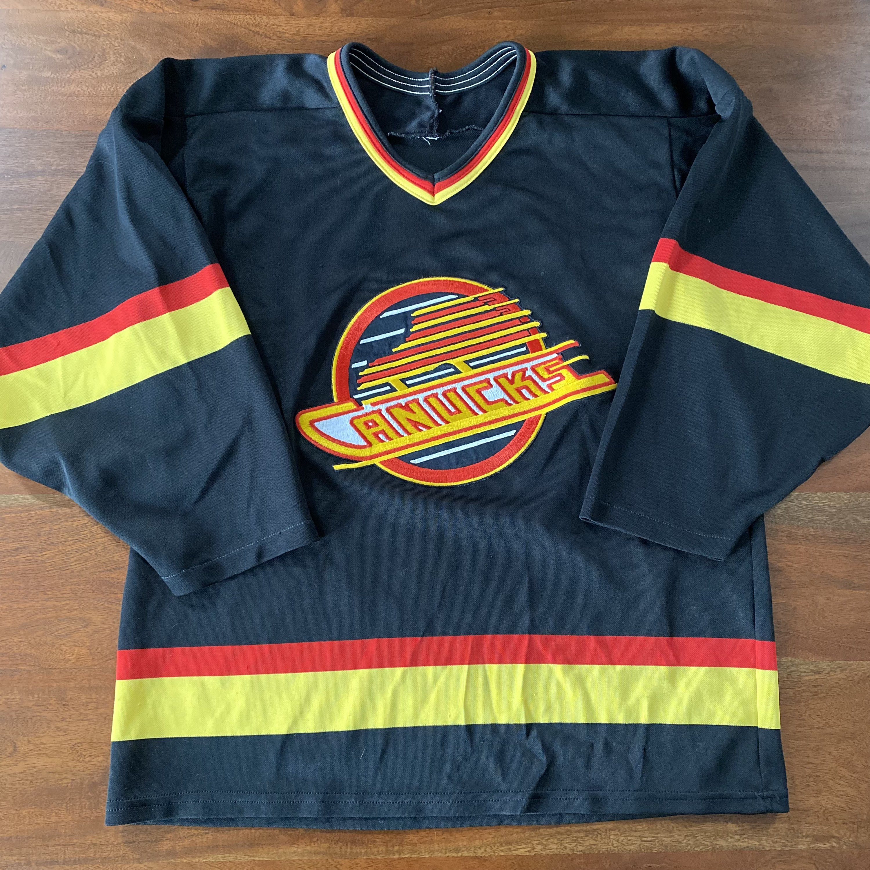 Vintage Vancouver Canucks New Old Stock Youth Small/Medium Jersey