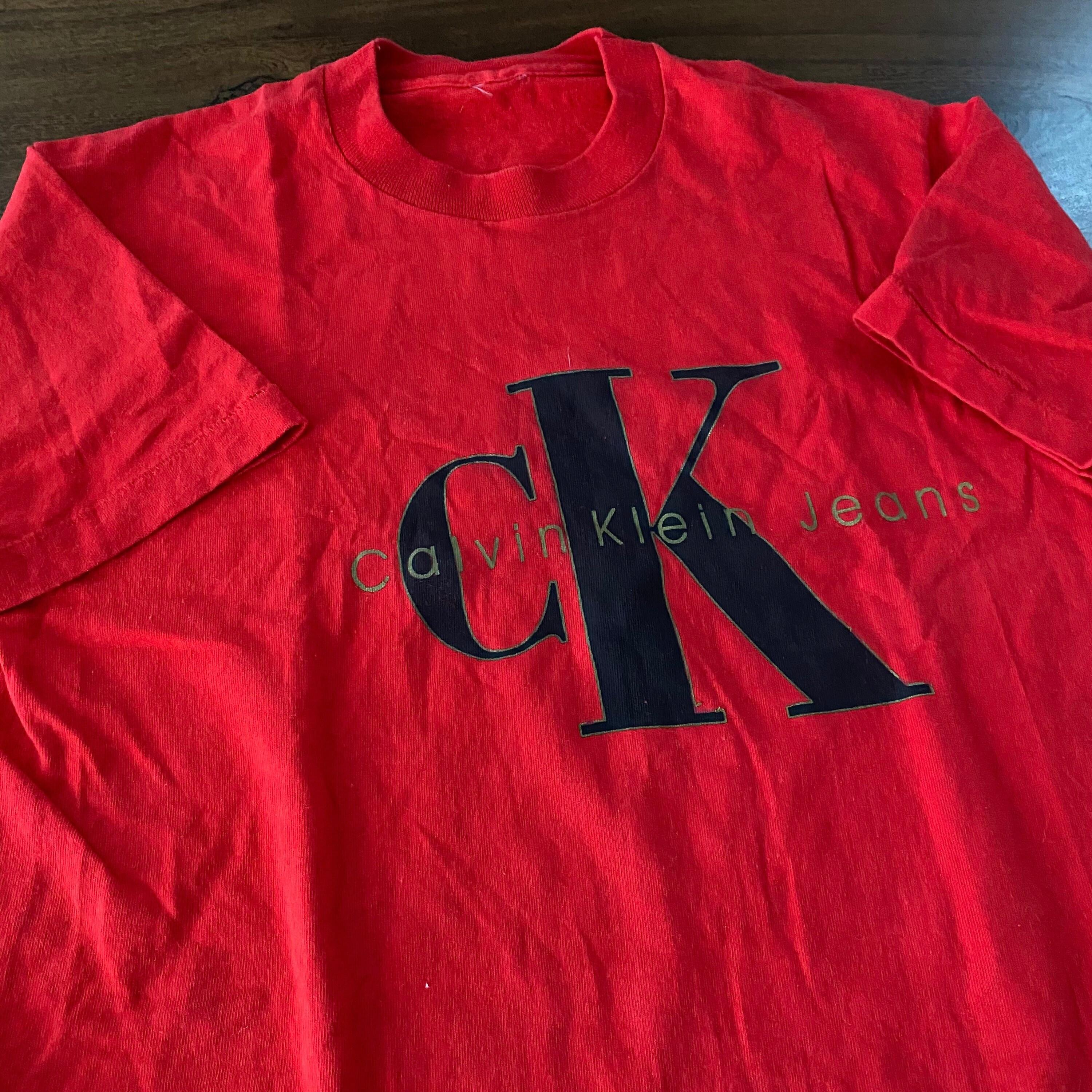 Vintage Calvin Klein Single Stitch T-shirt -  Canada